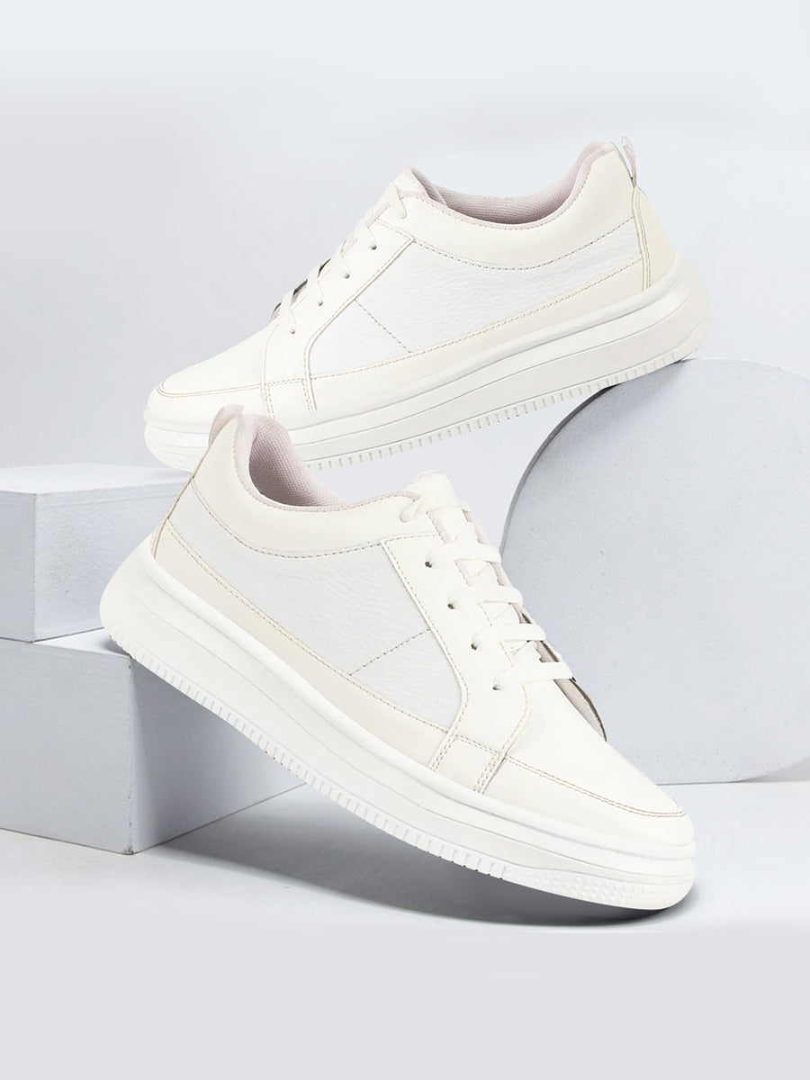 White Most Popular Shoes Right Now 2019 20 Best Leather Sneakers