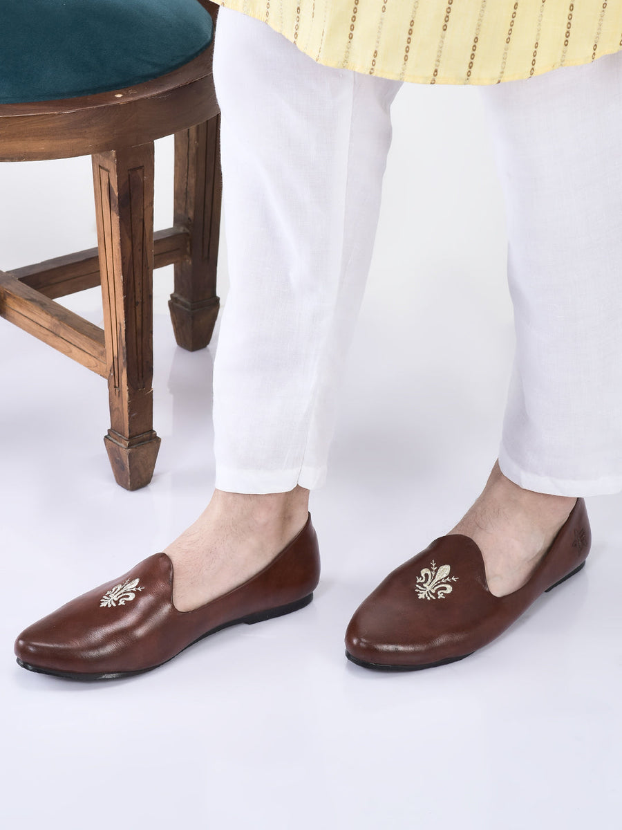 Shop Men Cherry Ethnic Embroidery Juttis and Mojaris Online