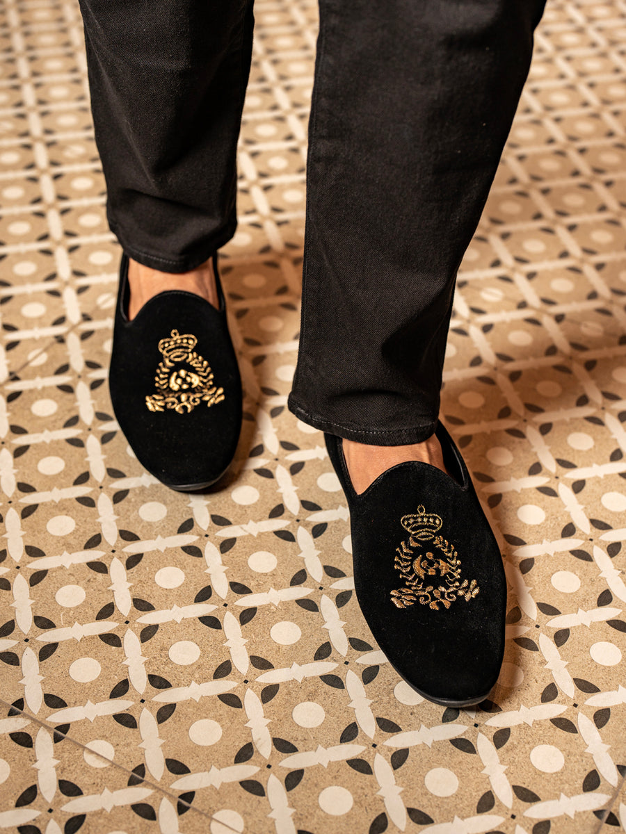 Belly Shoes Versatile Men's Shoes Men Black Velvet Embroidery