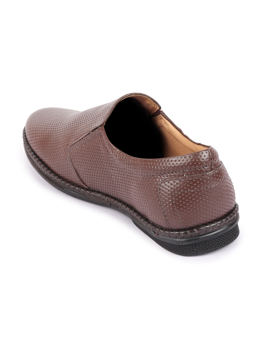 Men Brown Textured Formal/Office Broad Toe Leather Slip On Shoes - Main Image