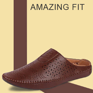 Men Blue Ethnic Slip-On Juttis