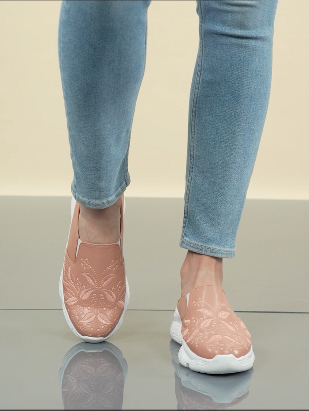 Shop Women Peach Leaf Print Embroidery Design Back Open Slip On Mules Shoes Online.