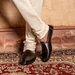Men Brown Ethnic Slip-On Lightweight Jutis & Mojaris