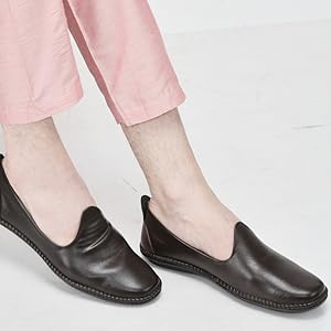 Men Black Ethnic Slip On Stylish Stitched Jutis