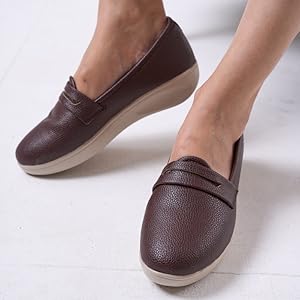 Women Peach Textured Slip On Casual Shoes Flatform Heel Height Enhancer|All Day Comfort|Daily Wear Shoes