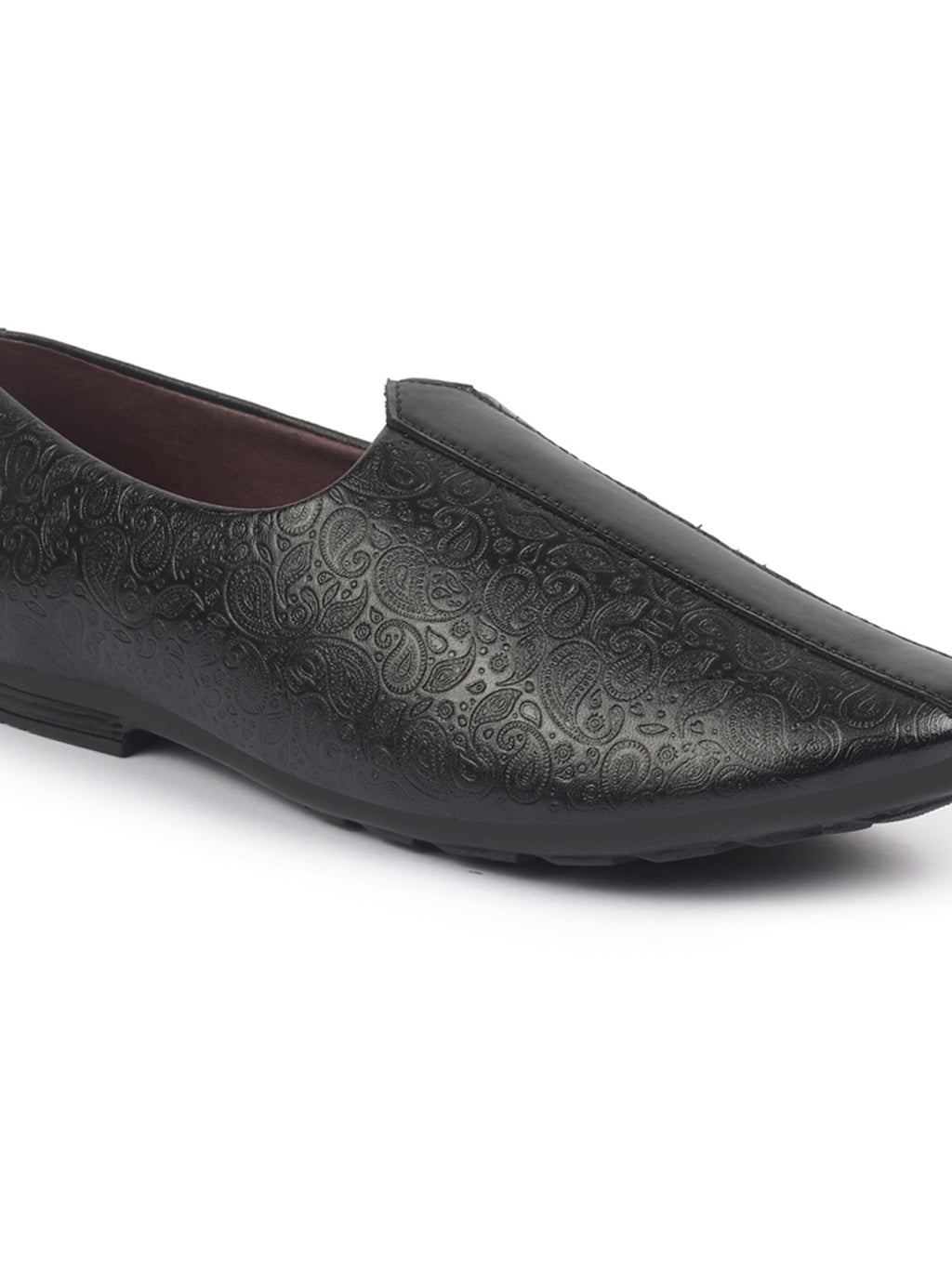 Shop Basics Men Black Textured Floral Prints Slip On Ethnic Juttis and Mojaris Online.