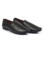 Shop Basics Men Black Textured Floral Prints Slip On Ethnic Juttis and Mojaris Online.
