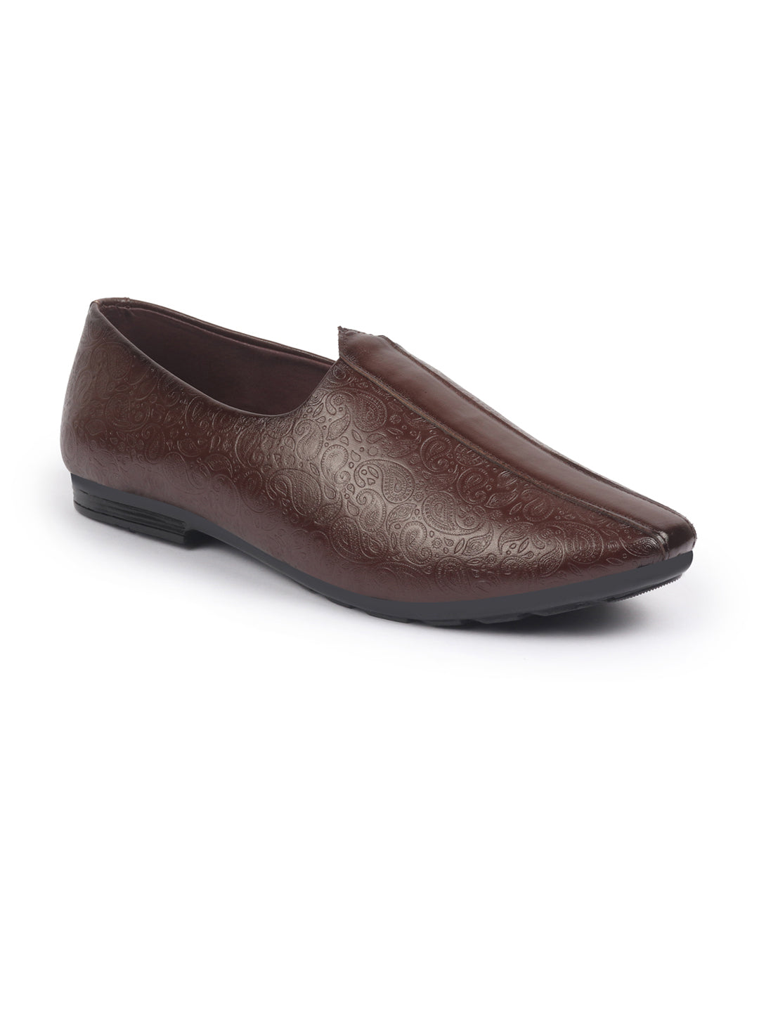 Shop Basics Men Brown Textured Floral Prints Slip On Ethnic Juttis and Mojaris Online.
