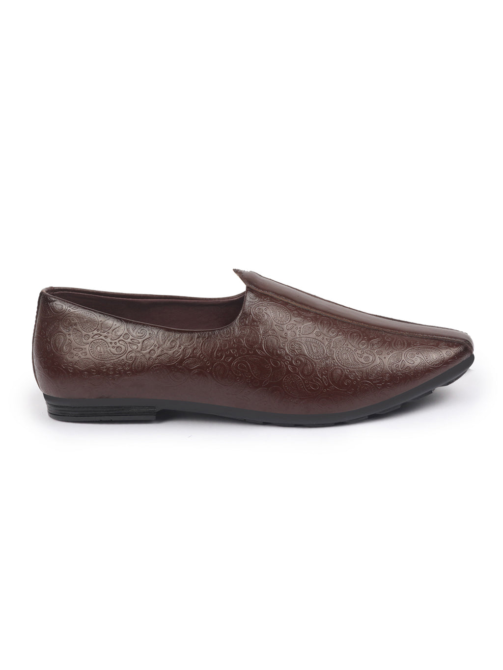 Shop Basics Men Brown Textured Floral Prints Slip On Ethnic Juttis and Mojaris Online.