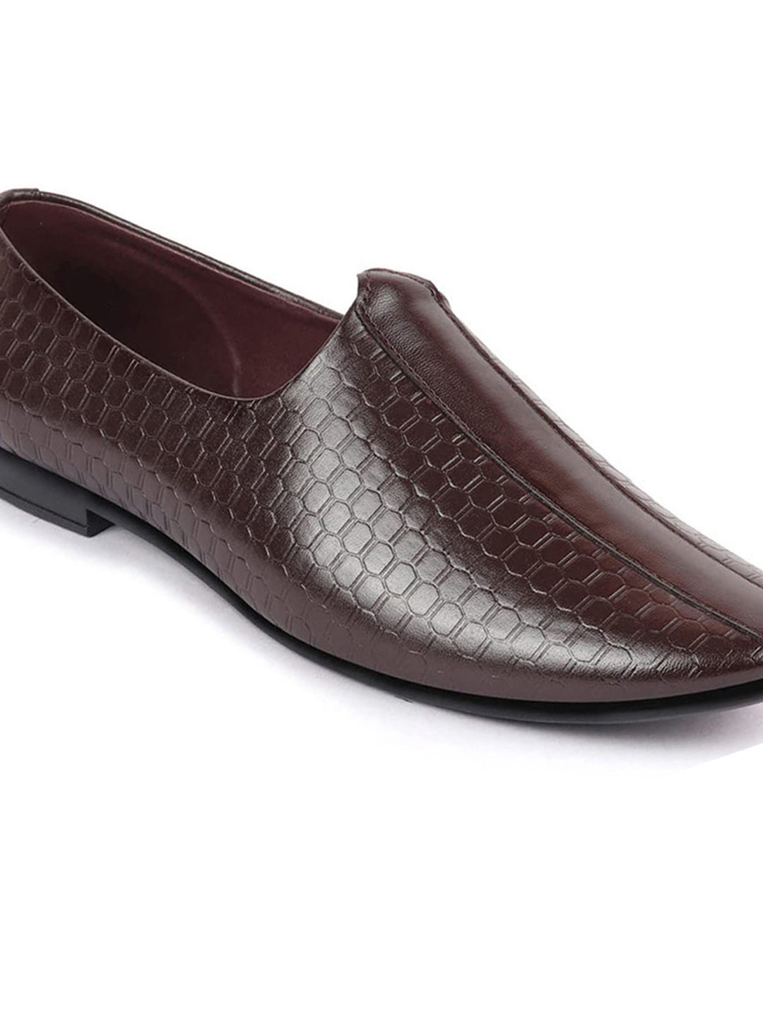 Shop Basics Men Brown Embossed Design Ethnic Slip On Juttis and Mojaris Online.