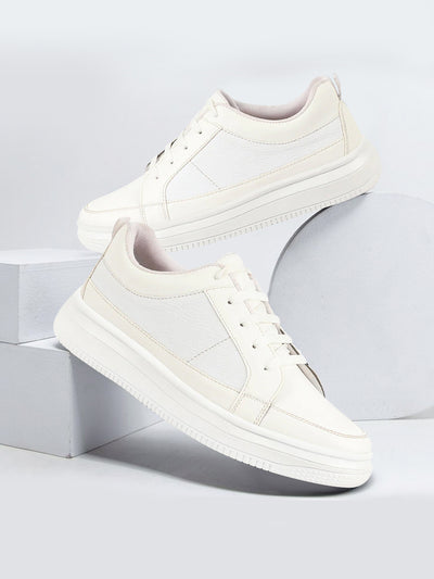 Shop Men's White Classic Chunky Lace Up Casual Sneaker Online