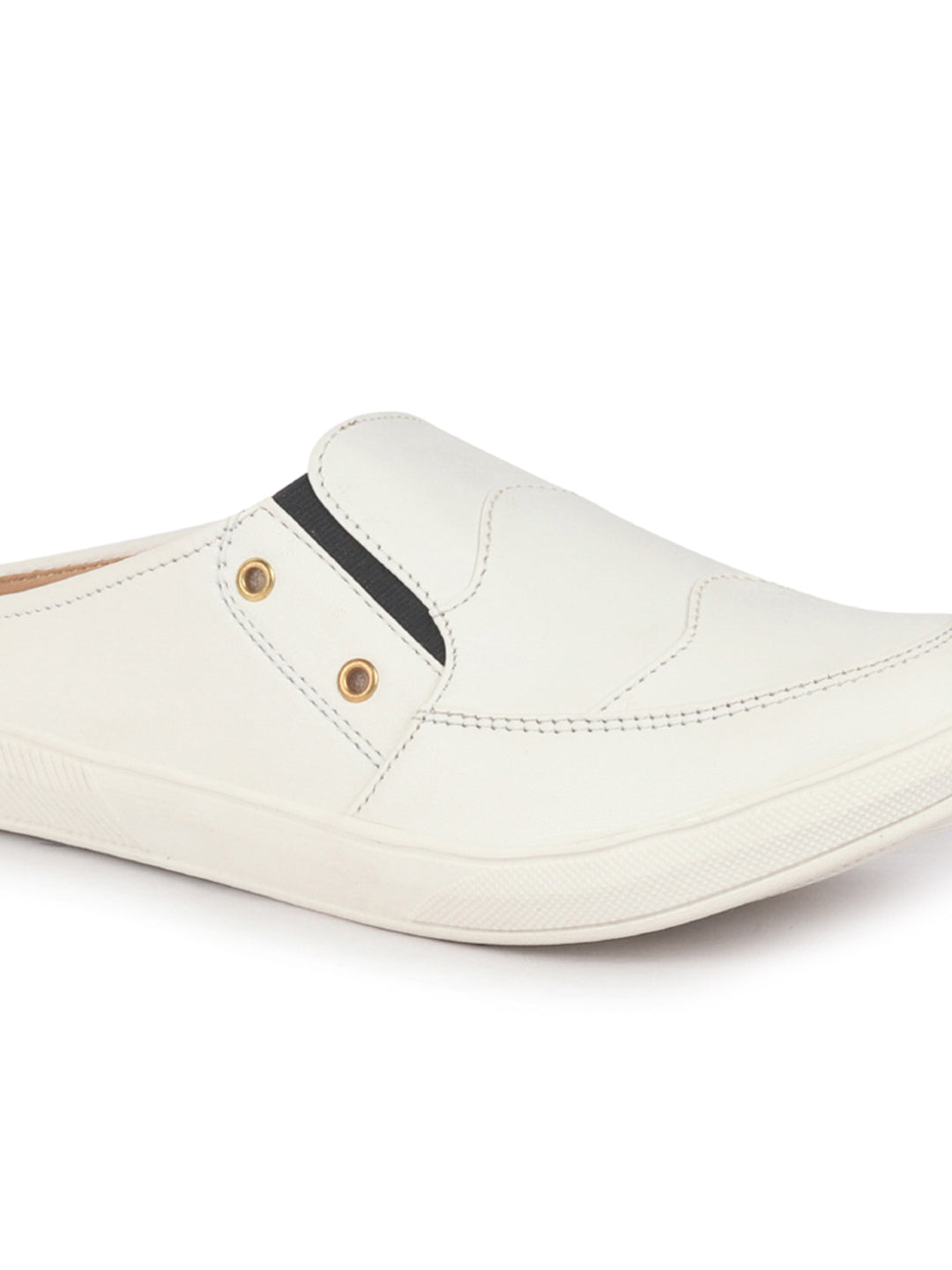 men white casual slip-on shoes