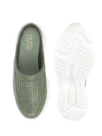 women loafers with arch support