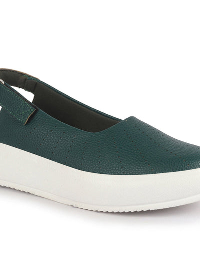 sneakers for woman