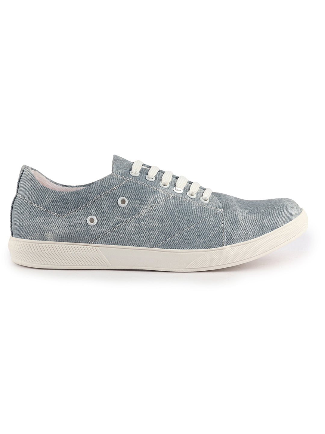 casual shoes