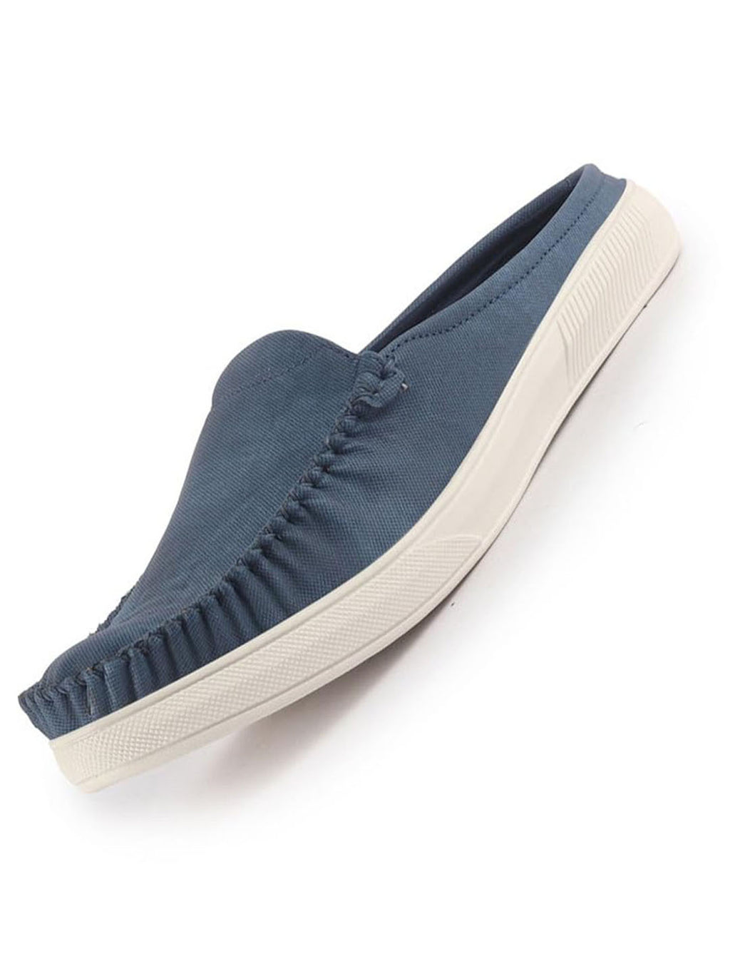 casual shoes