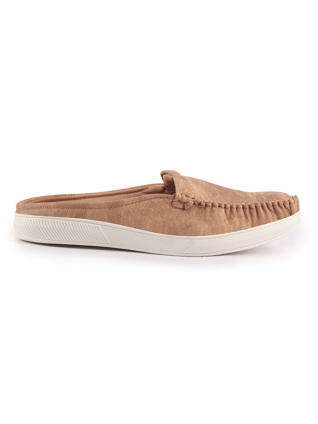 casual shoes