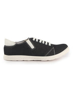 canvas sneaker