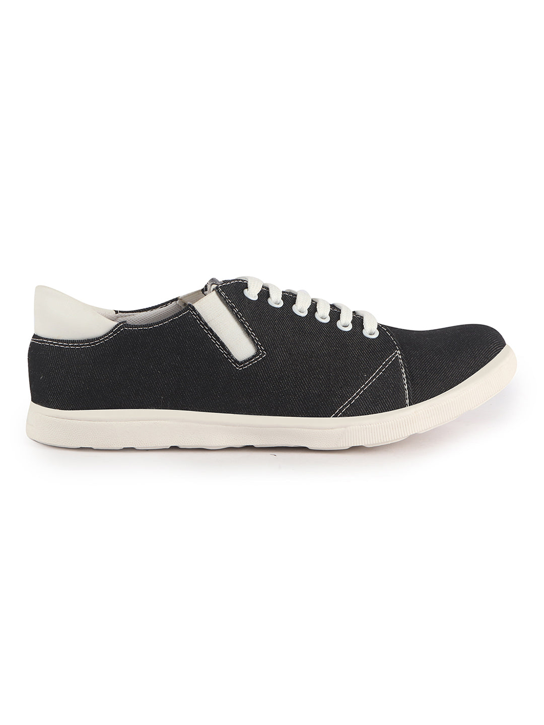 canvas sneaker