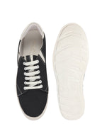 casual shoes
