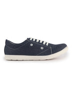 canvas sneaker