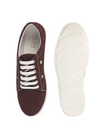 casual shoes