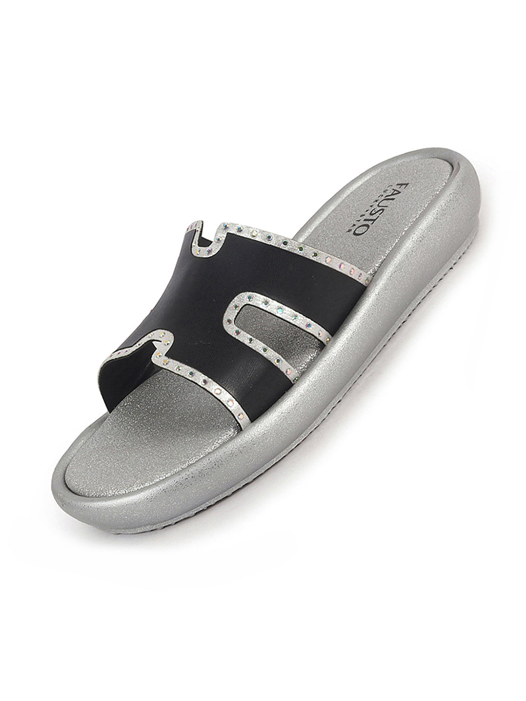 thick platform resort sandals