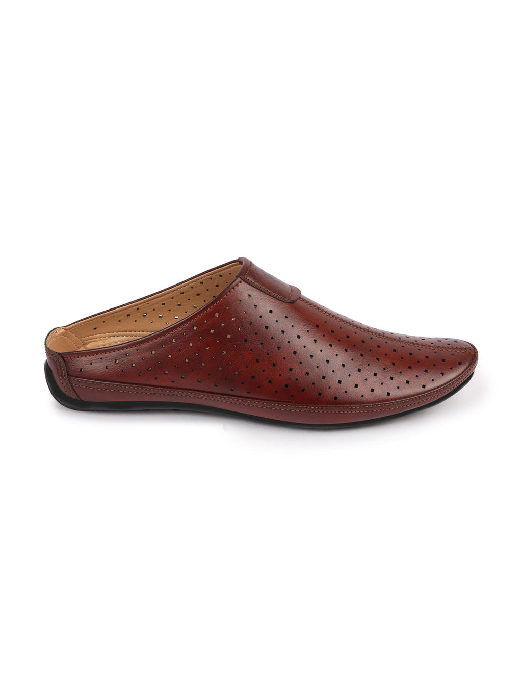 Shop Men Maroon Ethnic Wedding Party Back Open Slip On Juttis and Mojaris Online.