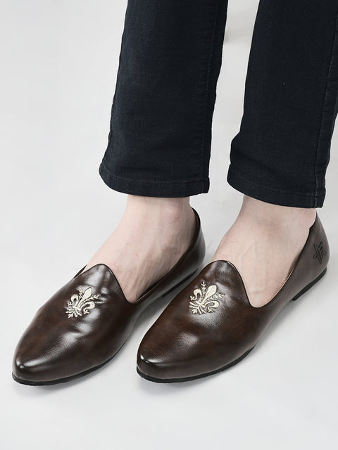 Men Brown Ethnic Slip-On Juttis
