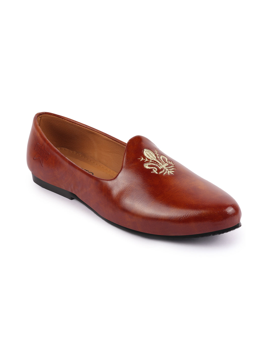 Men Tan Wedding Ethnic Party Embroidery Design Slip On Juttis and Mojaris