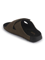 sports floaters for men