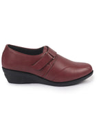 slip on shoes for women