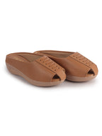 ergonomic support platform mules