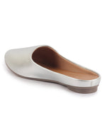 flats for woman