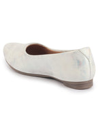 women casual shoes