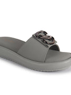 women flat slipper