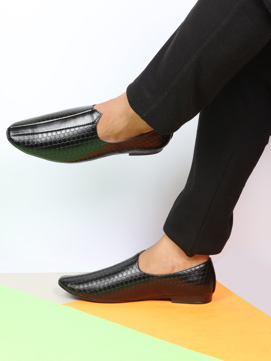 Shop Basics Men Black Embossed Design Ethnic Slip On Juttis and Mojaris Online.