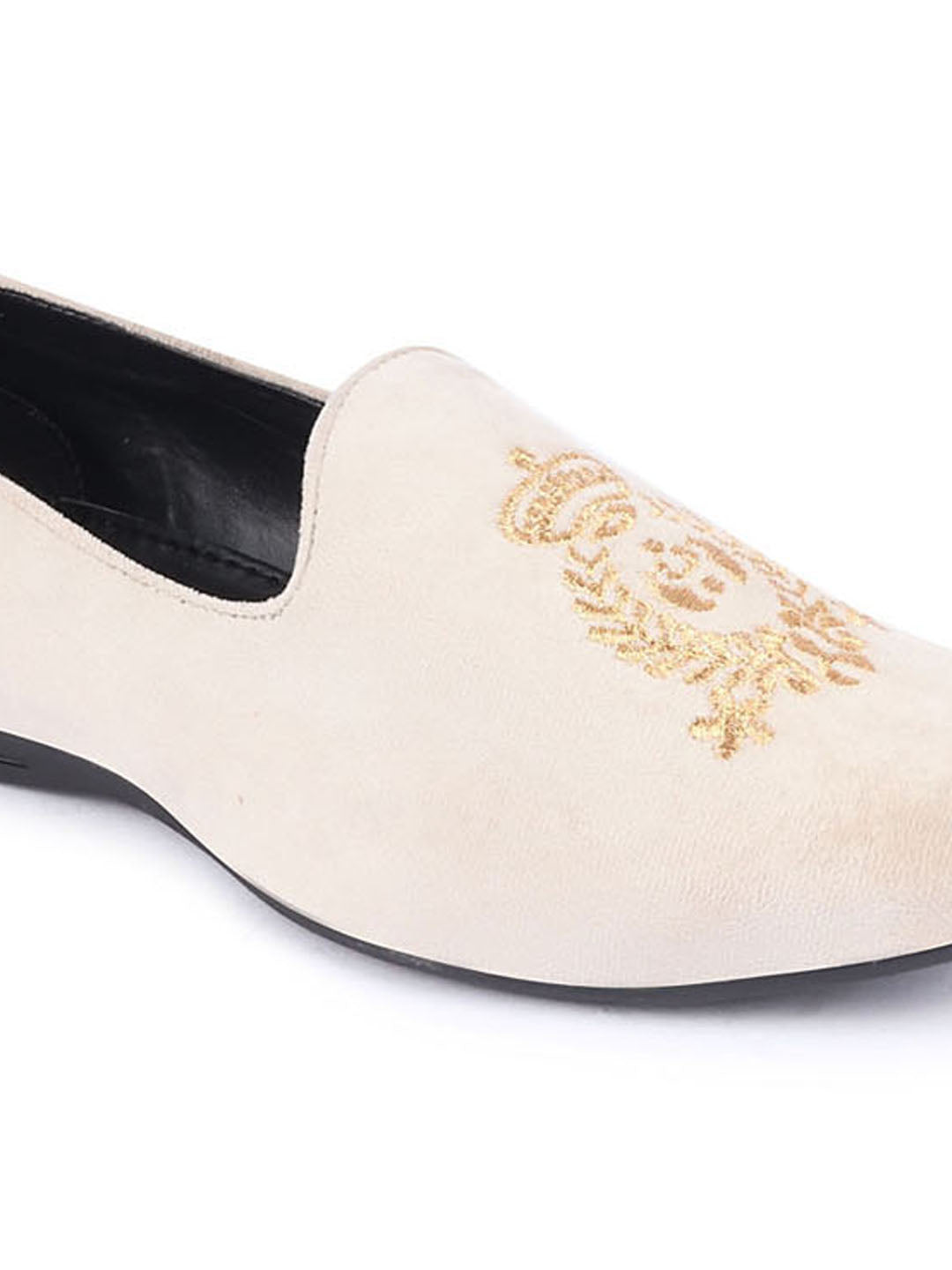 Men Cream Velvet Embroidery Ethnic Party Loafer Shoes