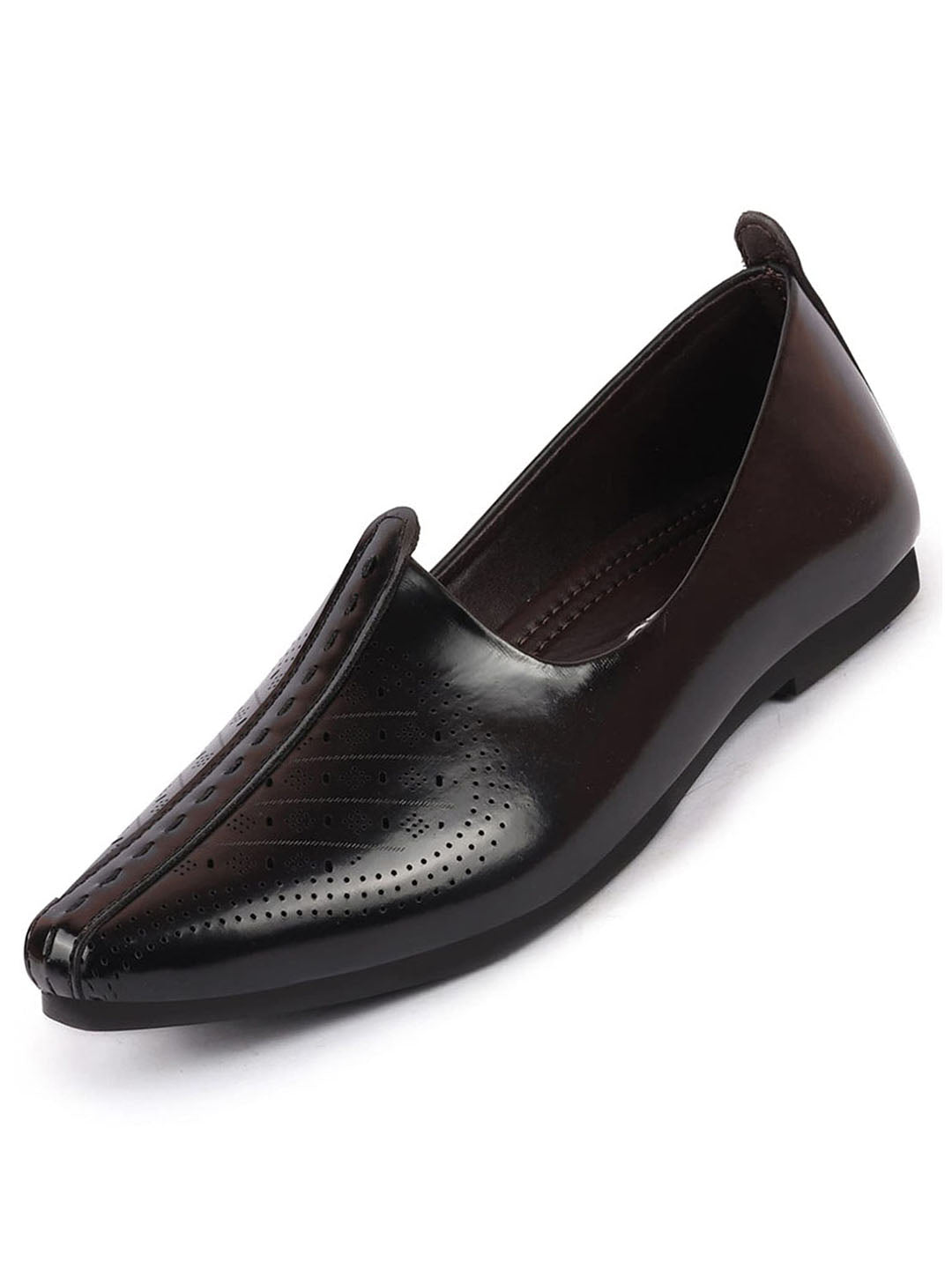 men black laser cut design ethnic slip on wedding juttis and mojaris