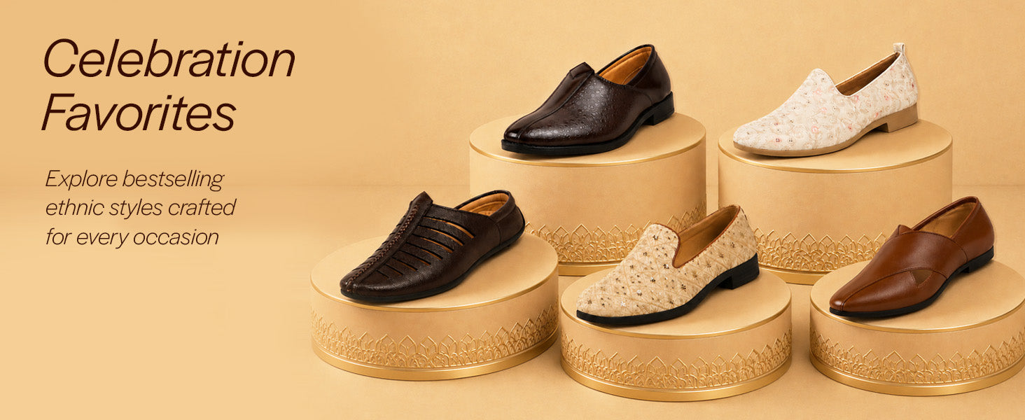 Men Black Embossed Design Ethnic Party Slip On Juttis and Mojaris
