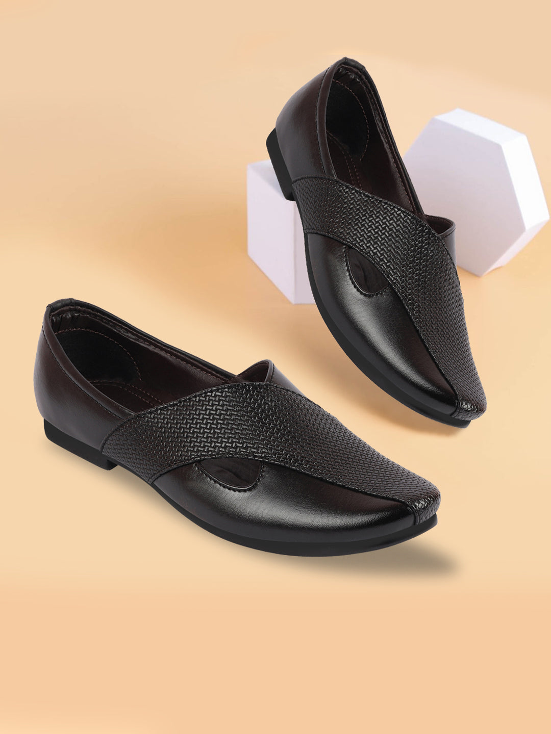 Shop Men Black Embossed Design Ethnic Party Slip On Juttis and Mojaris Online.
