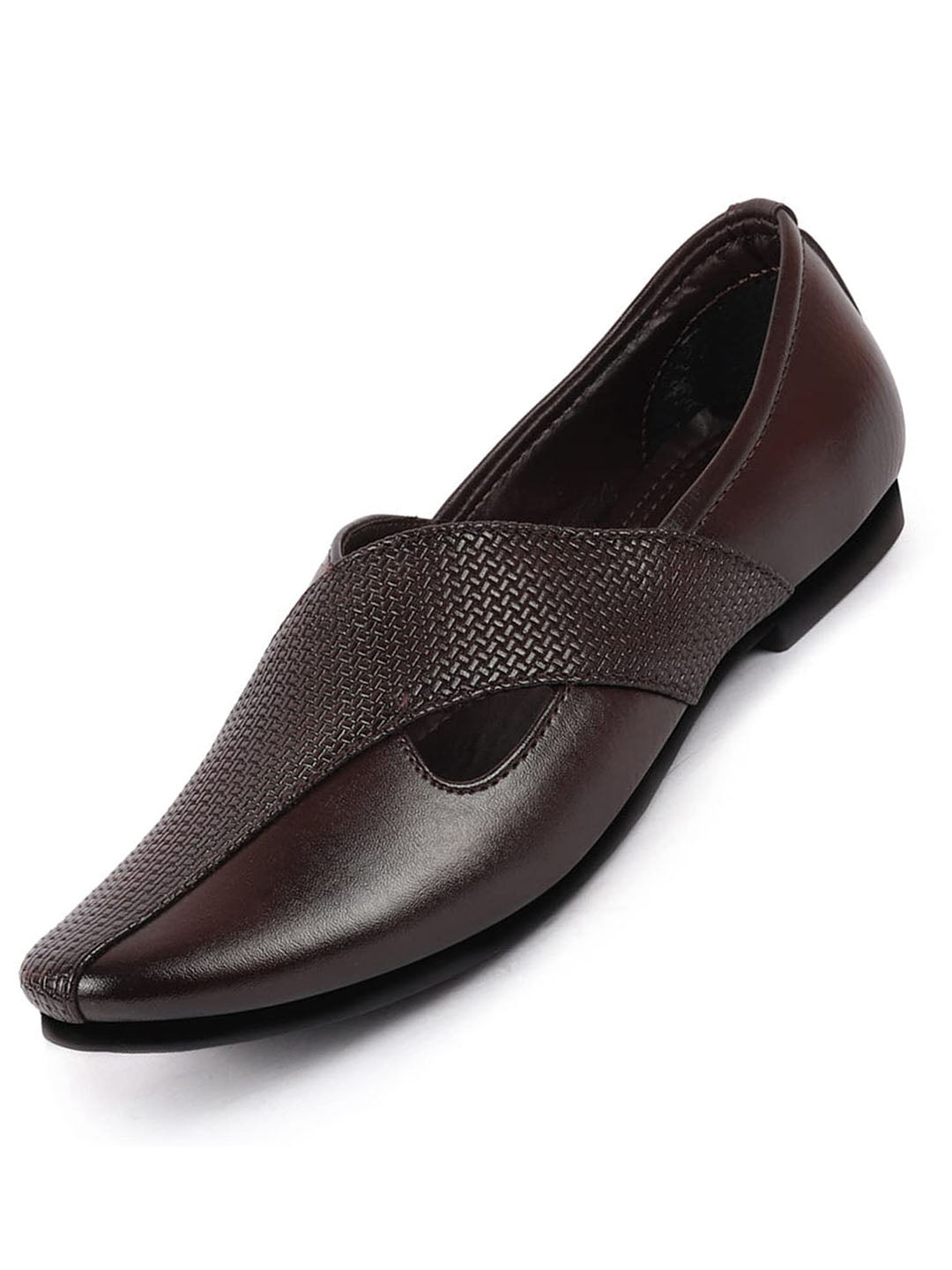 Shop Men Brown Embossed Design Ethnic Party Slip On Juttis and Mojaris Online.
