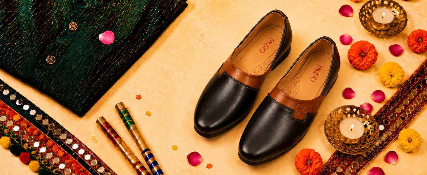 Men Black Wedding Party Evening Ethnic Colorblocked Slip On Juttis and Mojaris