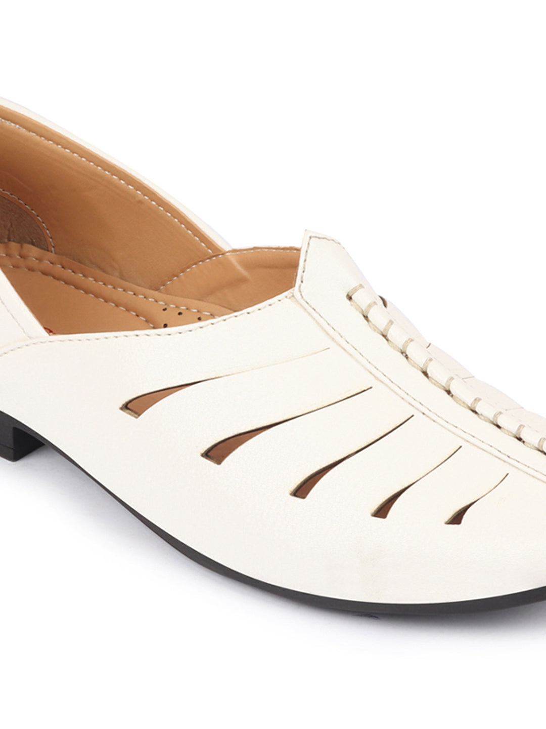 Shop Men White Ethnic Wedding Party Laser Cut Design Slip On Juttis and Mojaris Online.