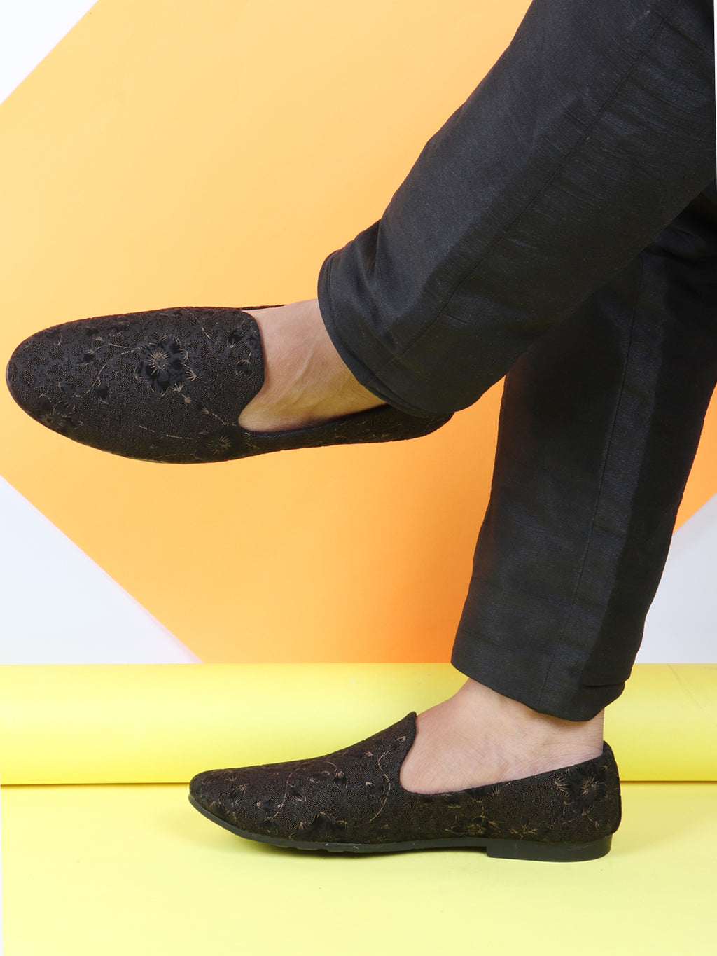 Shop Men Black Floral Print Embellish Design Ethnic Wedding Party Pom Slip on Shoes Online.