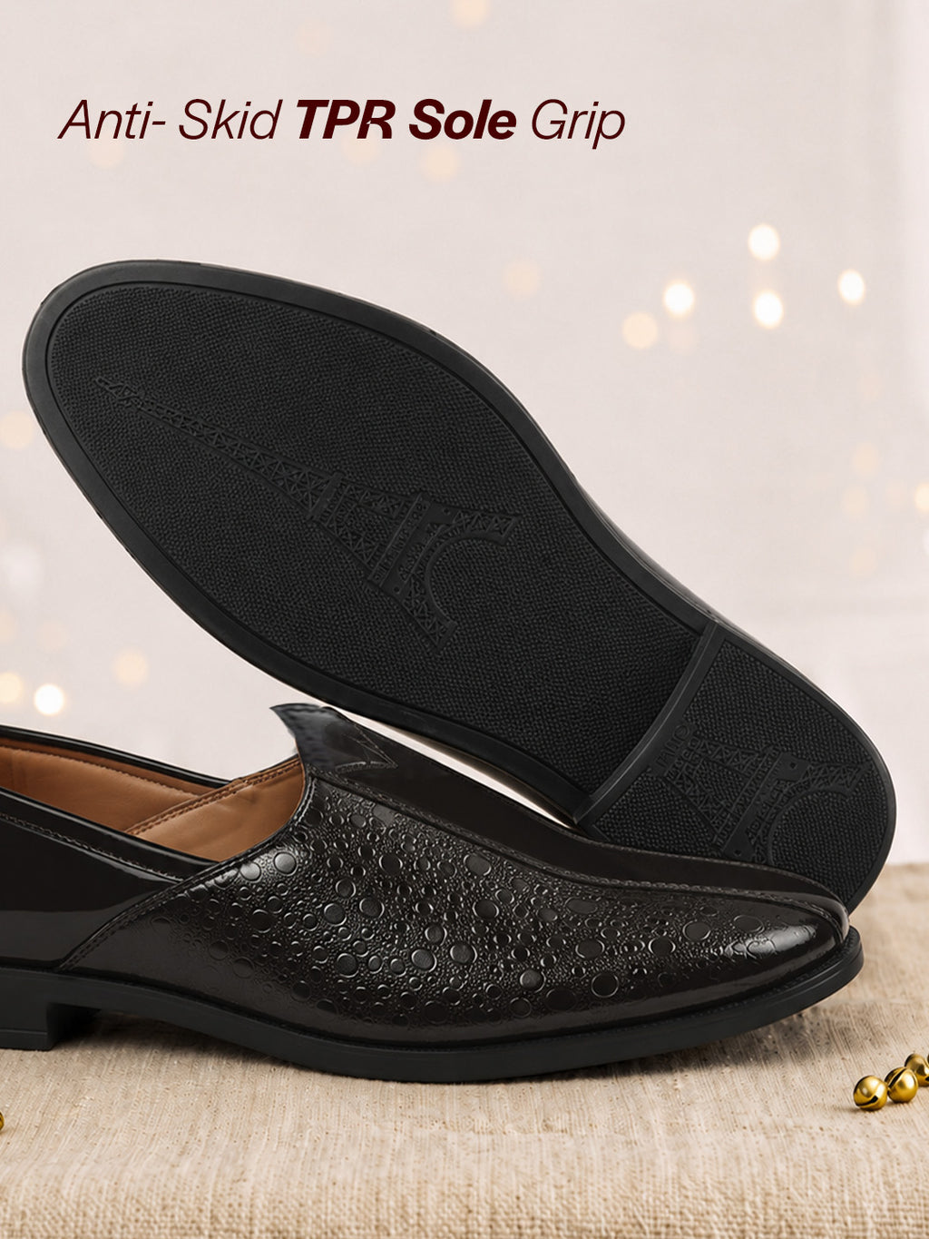 men brown party ethnic patent textured print slip on juttis and mojaris|wedding slip on shoes|evening comfort insole mojaris