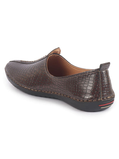 Men Brown Textured Ethnic Slip On Juttis and Mojaris for Wedding|Party Slip-On|Traditional Kurtas Shoes|Flexible Rubber Sole