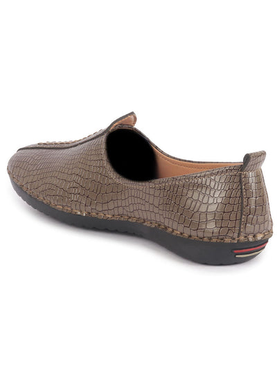 Men Camel Textured Ethnic Slip On Juttis and Mojaris for Wedding|Party Slip-On|Traditional Kurtas Shoes|Flexible Rubber Sole