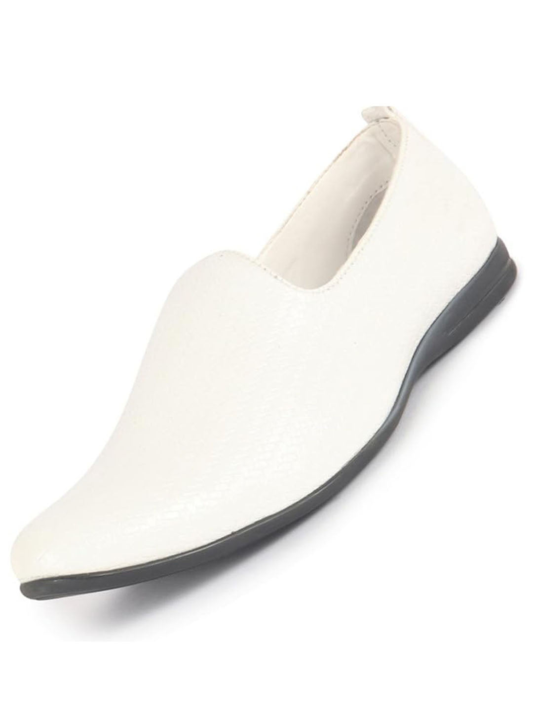 Men White Textured Ethnic Round Toe Juttis and Mojaris for Wedding|Festive Slip-On For Kurtas|Traditional Sherwani Shoes