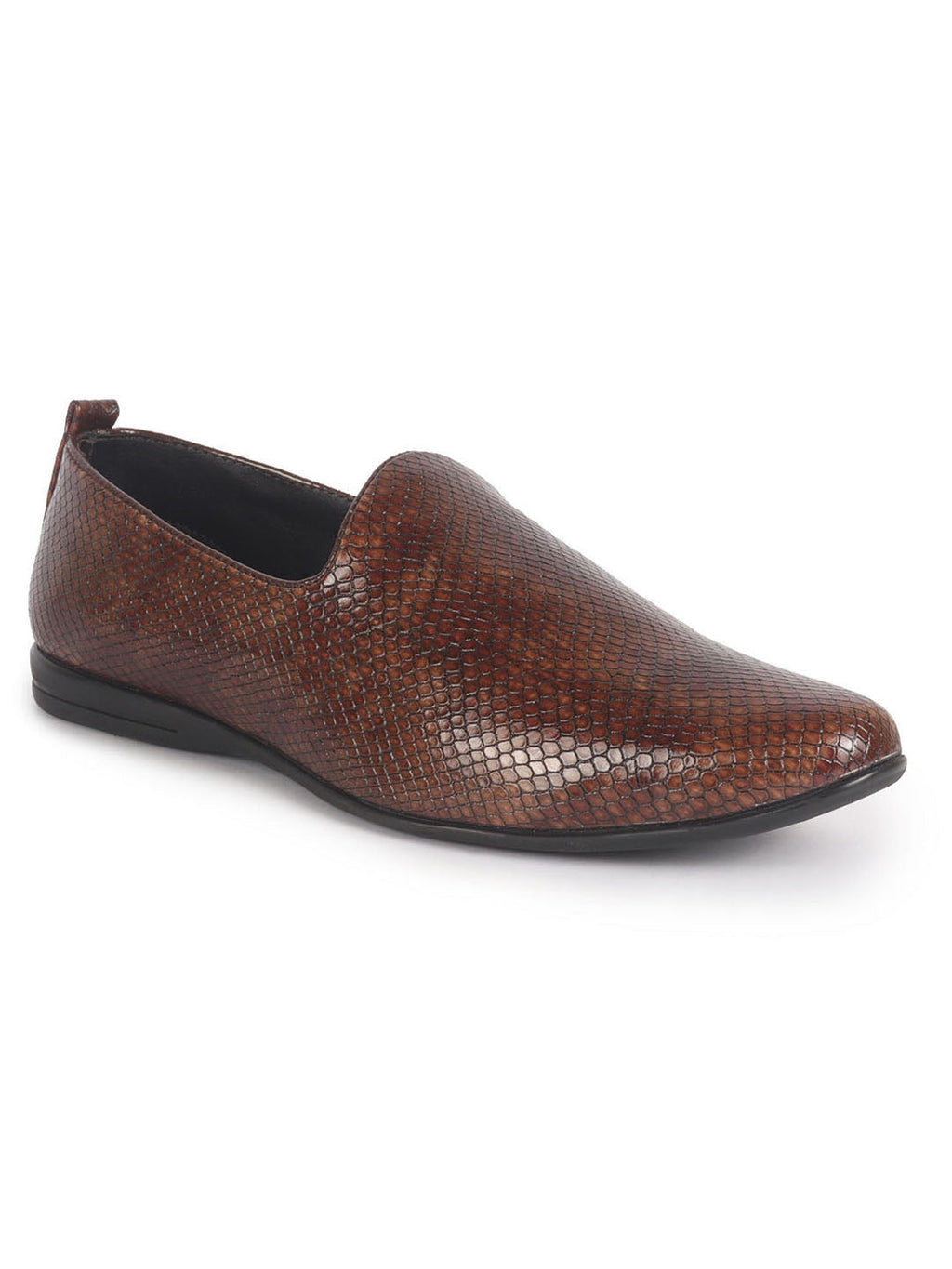 men tan textured ethnic round toe juttis and mojaris for wedding|party slip-on|traditional kurtas shoes|festive shoes